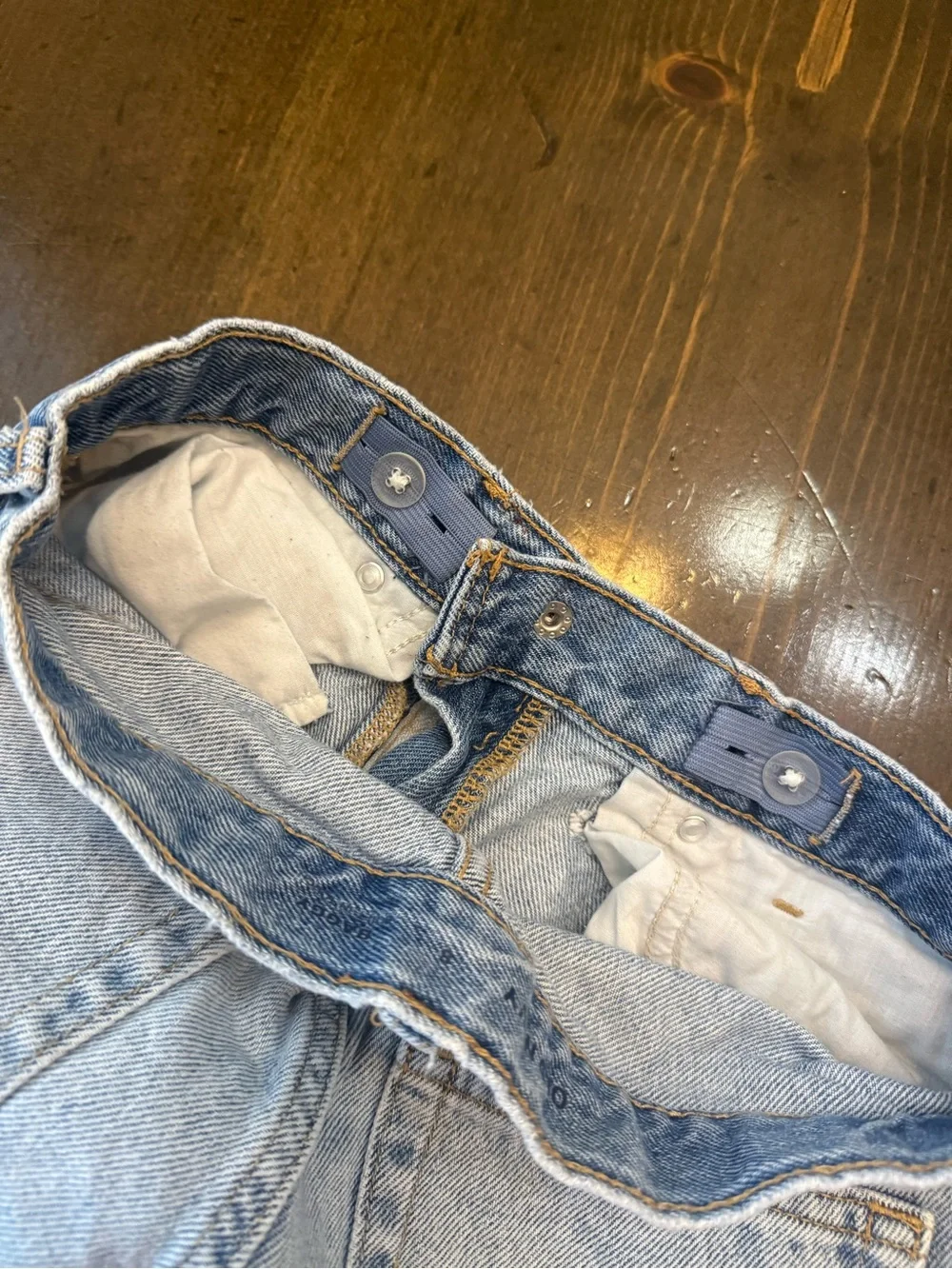 Old Navy Light Blue Kids size 8 Baggie-Leg Jeans